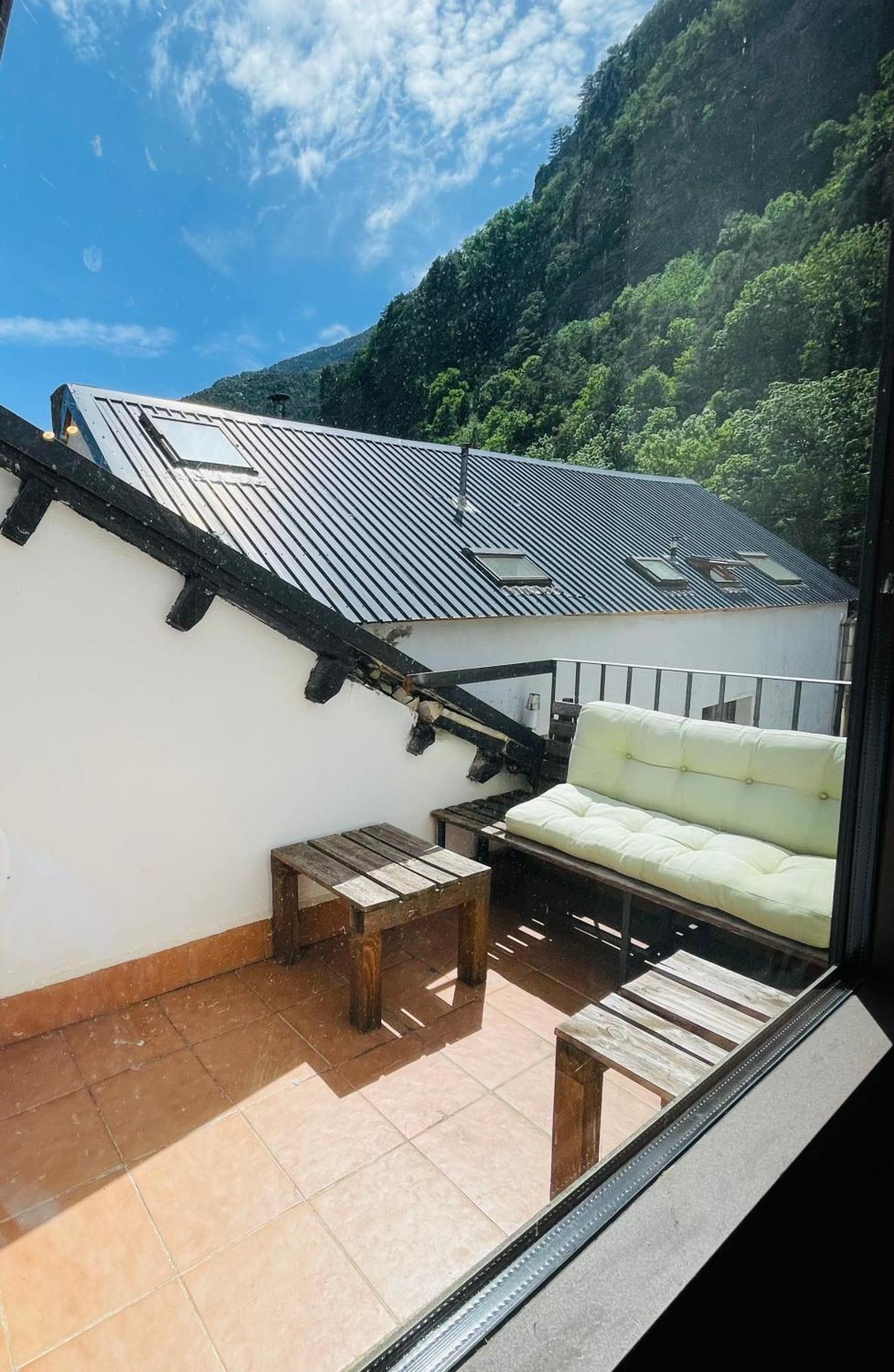 Apartahotel Canfranc Exterior photo